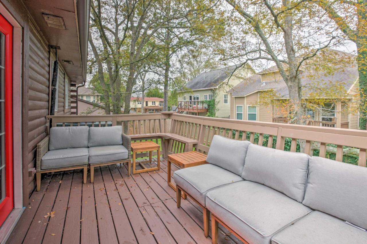 Spacious Kemah Clear Lake Home With Porch And Fire Pit Exterior photo